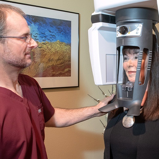 Dr. Hodges capturing 3D CT scan