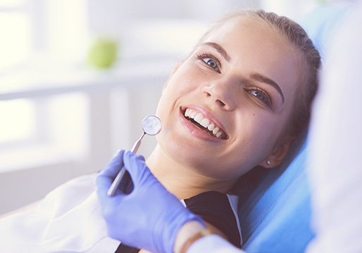 Woman with healthy smile